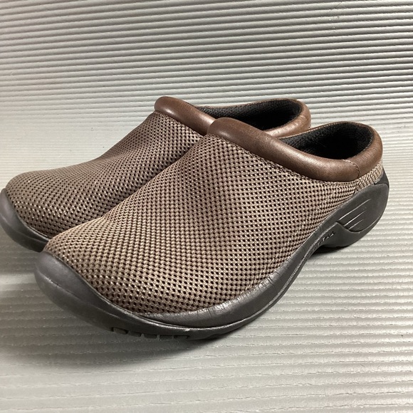 Merrell Men\'s Chocolate Brown Slip-On Loafers size 10